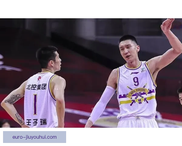 武磊停赛后国足十八强赛锋线变阵张玉宁挑大梁率队冲击关键之战役